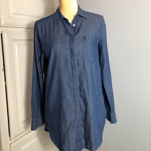 Ann Taylor long sleeve , long chambray Top.